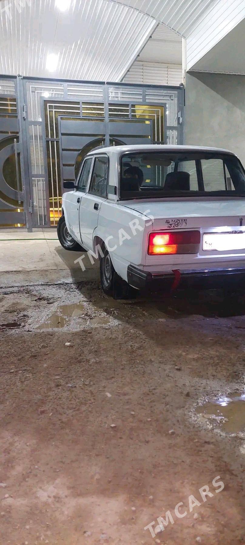 Lada 2107 1998 - 40 000 TMT - Ак-Бугдайский этрап - img 4