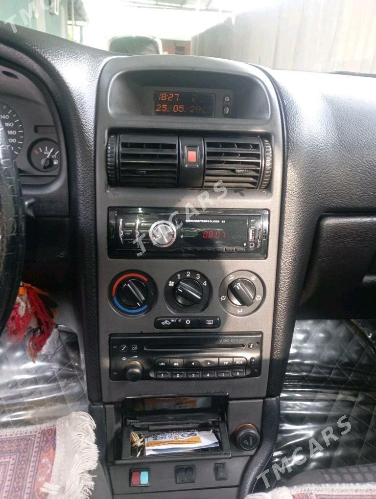Opel Astra 2003 - 90 000 TMT - Анев - img 9