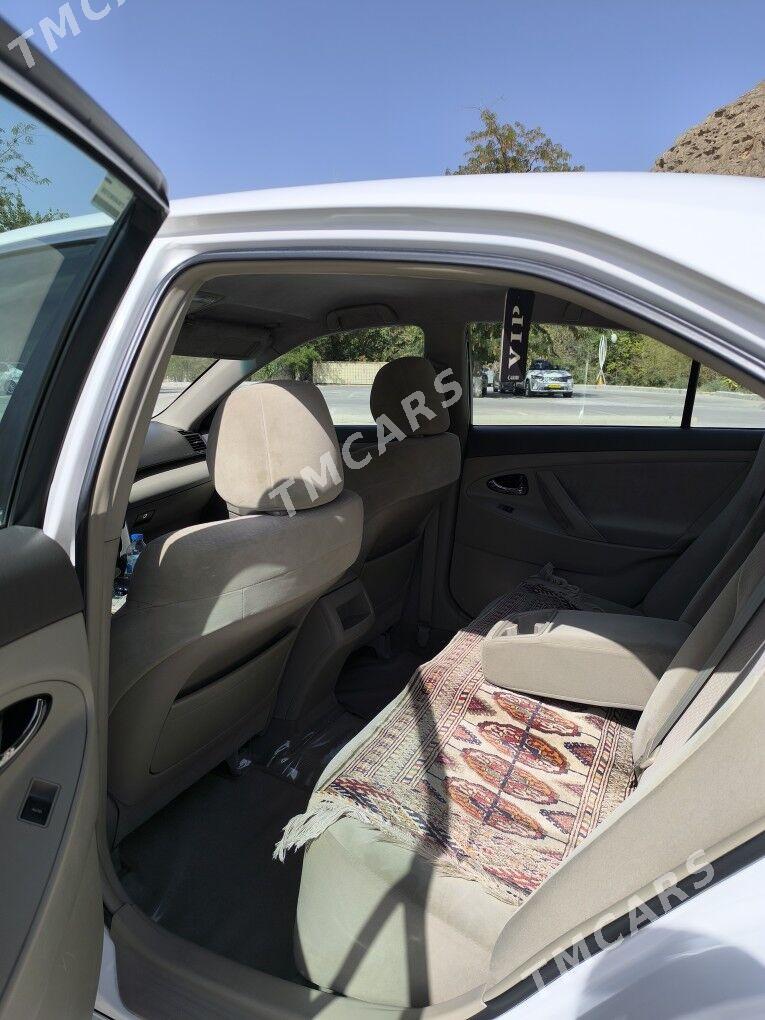 Toyota Camry 2010 - 198 000 TMT - Гёкдепе - img 3