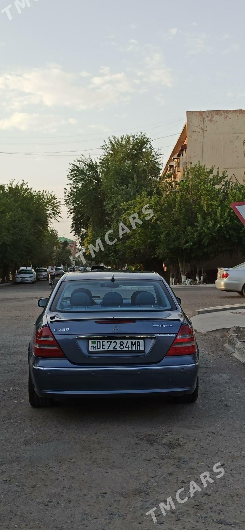 Mercedes-Benz E350 2007 - 155 555 TMT - Mary - img 5