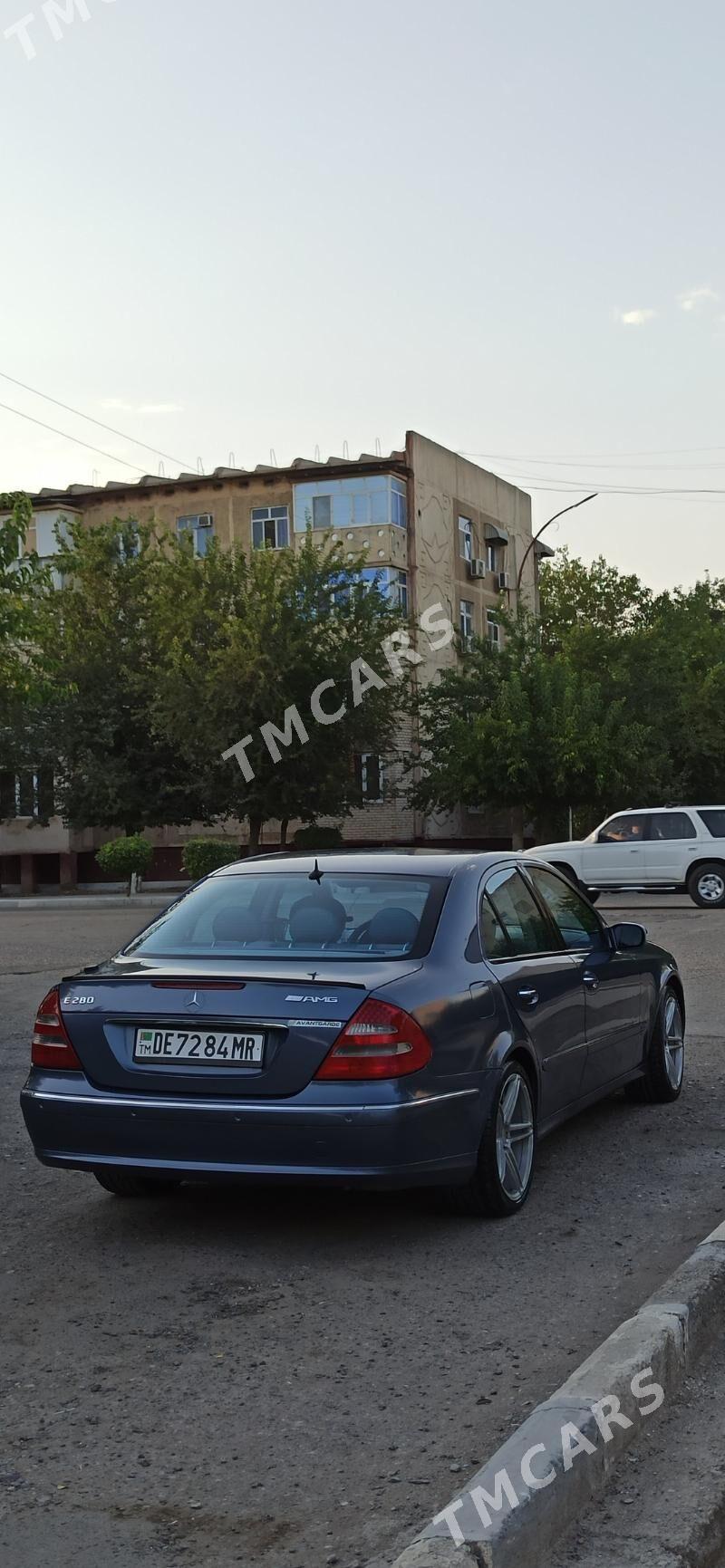 Mercedes-Benz E350 2007 - 155 555 TMT - Mary - img 6