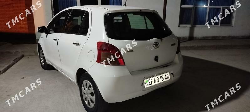 Toyota Yaris 2007 - 89 000 TMT - Гёкдже - img 2