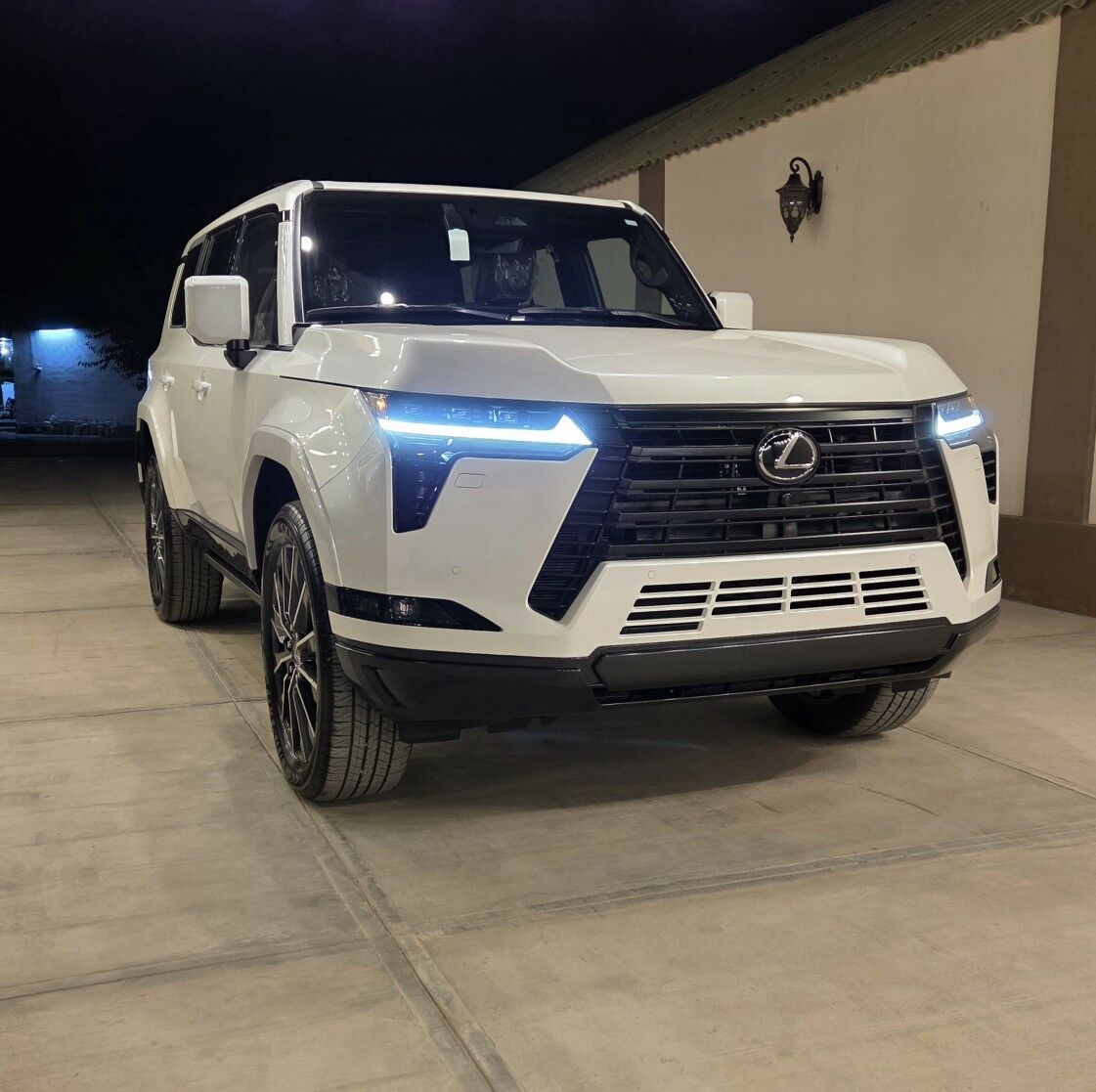 Lexus GX 2025 - 2 745 000 TMT - Köşi - img 2