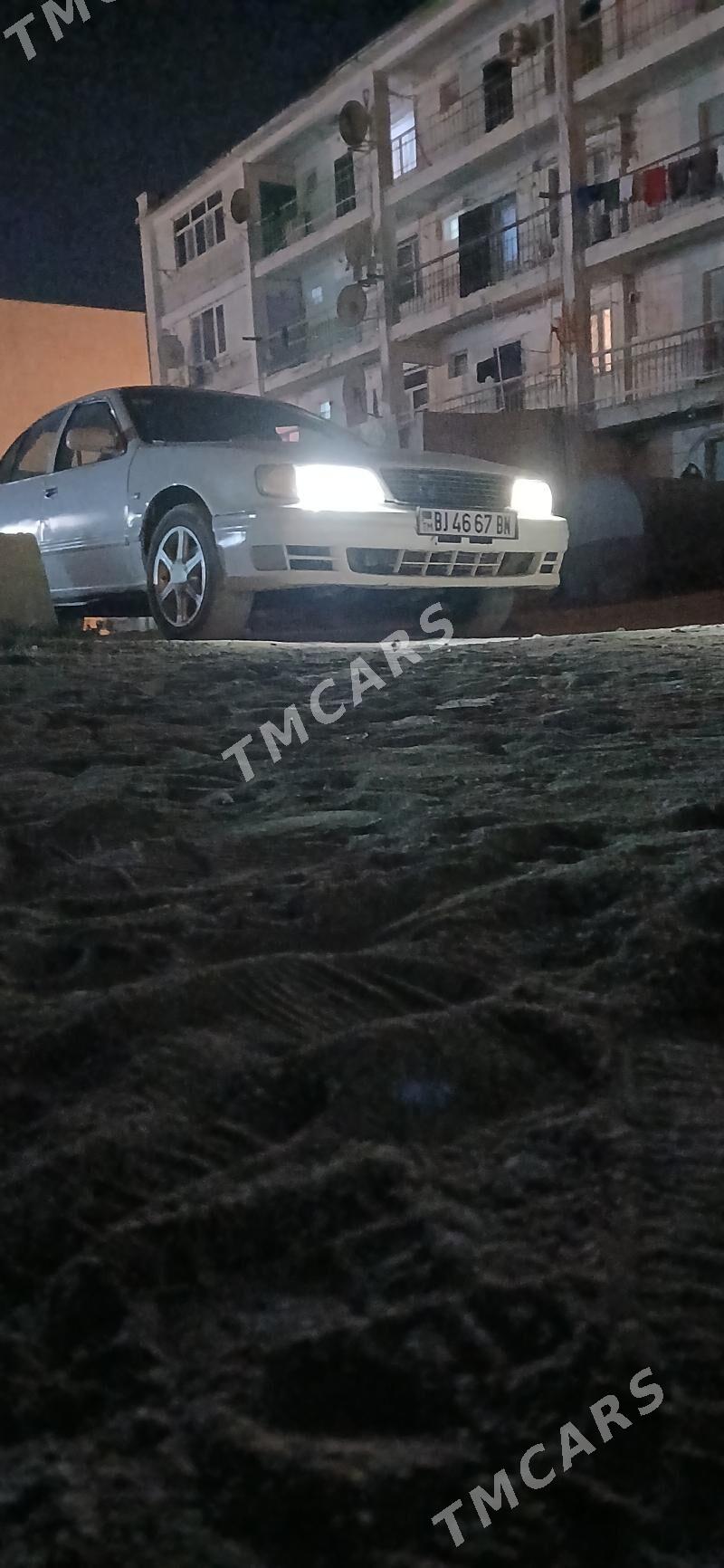 Nissan Maxima 1995 - 30 000 TMT - Карабогаз - img 2