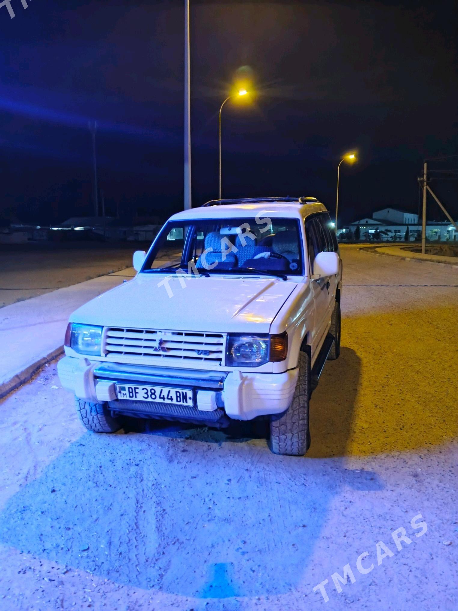 Mitsubishi Montero 1996 - 75 000 TMT - Туркменбаши - img 2