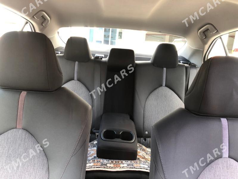 Toyota Camry 2022 - 350 000 TMT - Ашхабад - img 8