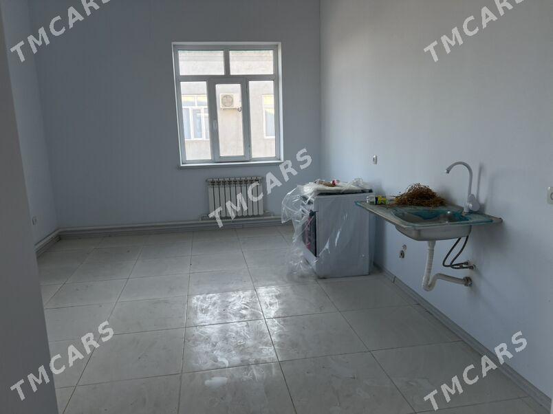İpoteka jay 30 yyl - Ýolöten - img 3