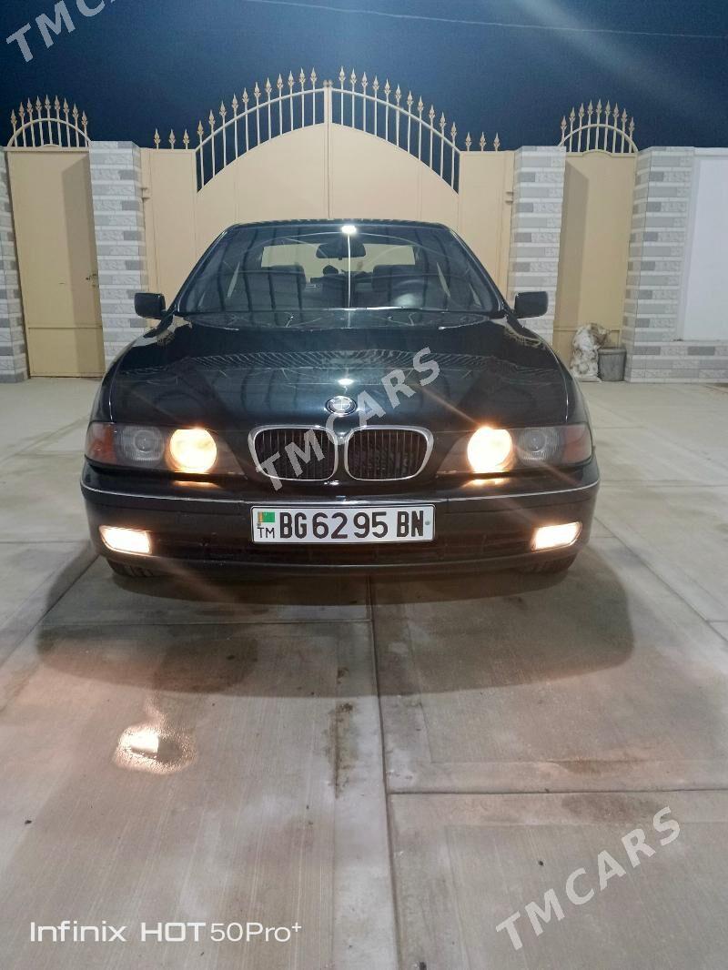 BMW 525 2000 - 90 000 TMT - Jebel - img 2