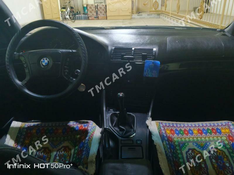 BMW 525 2000 - 90 000 TMT - Jebel - img 5