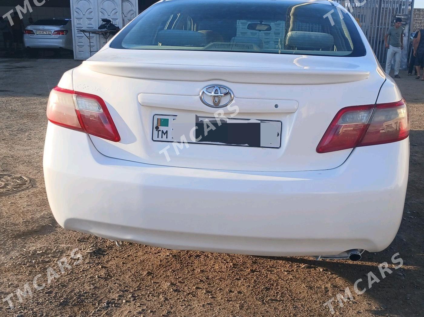 Toyota Camry 2007 - 125 000 TMT - Дашогуз - img 4