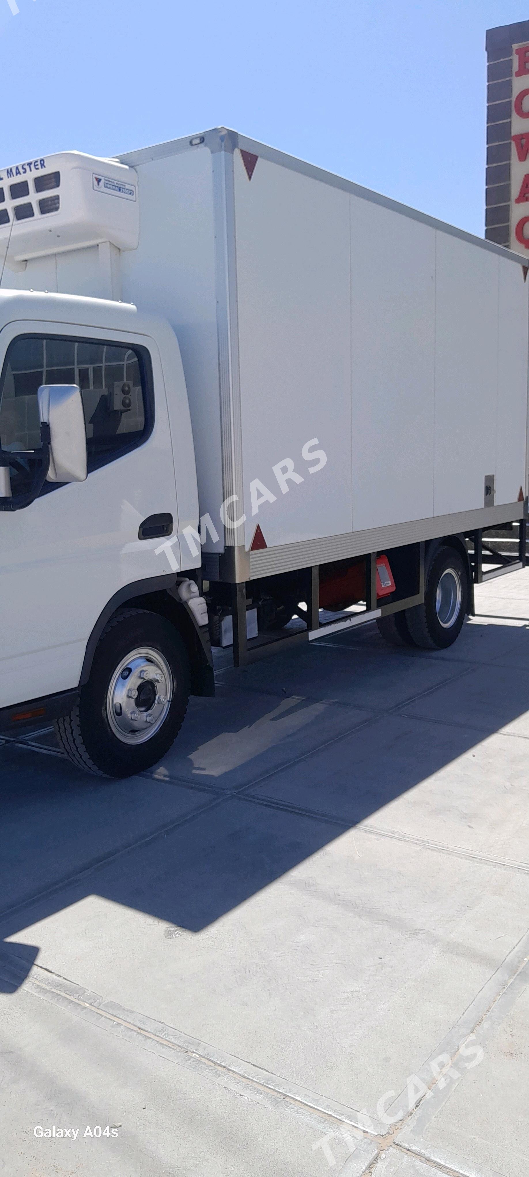 Mitsubishi Canter 2022 - 540 000 TMT - Mary - img 3
