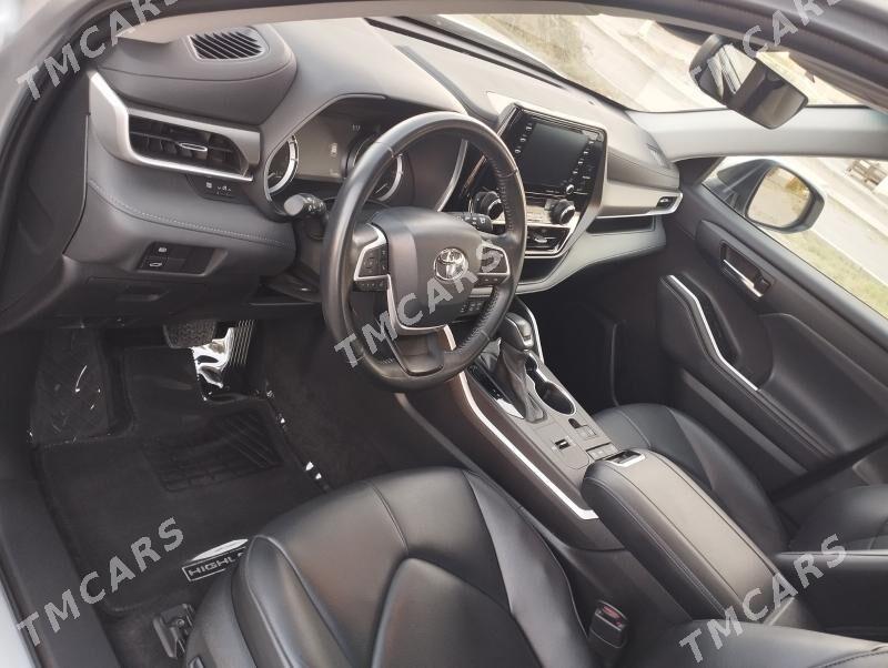 Toyota Highlander 2022 - 560 000 TMT - Туркменабат - img 2
