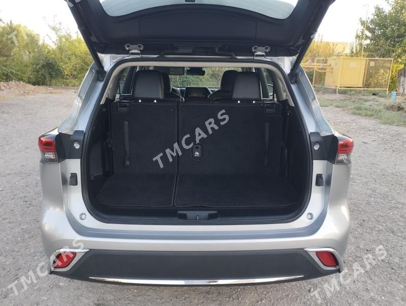 Toyota Highlander 2022 - 560 000 TMT - Туркменабат - img 3