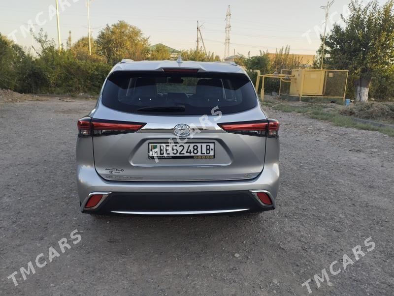 Toyota Highlander 2022 - 560 000 TMT - Туркменабат - img 5