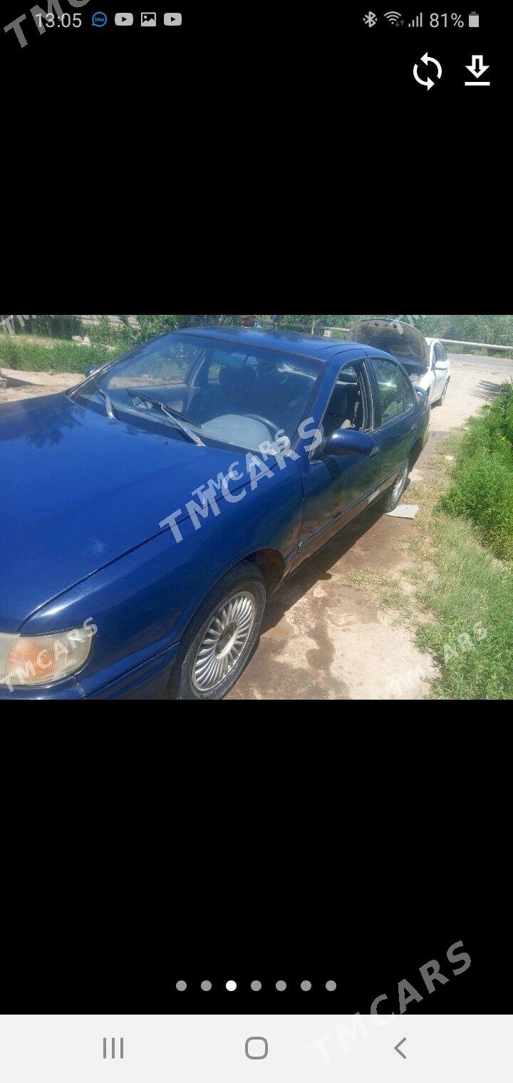Nissan Maxima 1998 - 20 000 TMT - Гурбансолтан Едже - img 2