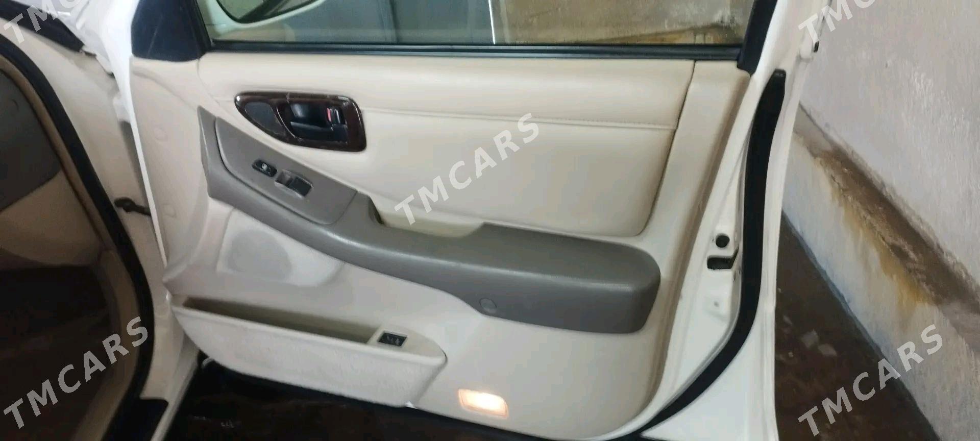 Toyota Avalon 1999 - 150 000 TMT - етр. Туркменбаши - img 5