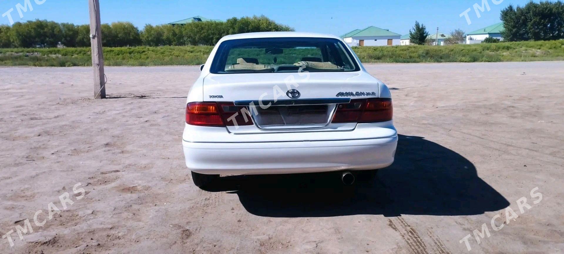 Toyota Avalon 1999 - 150 000 TMT - етр. Туркменбаши - img 3