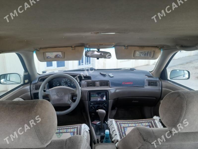 Toyota Camry 1999 - 125 000 TMT - Туркменабат - img 3