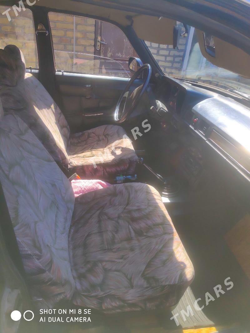 Gaz 24 1986 - 22 000 TMT - Mary - img 2