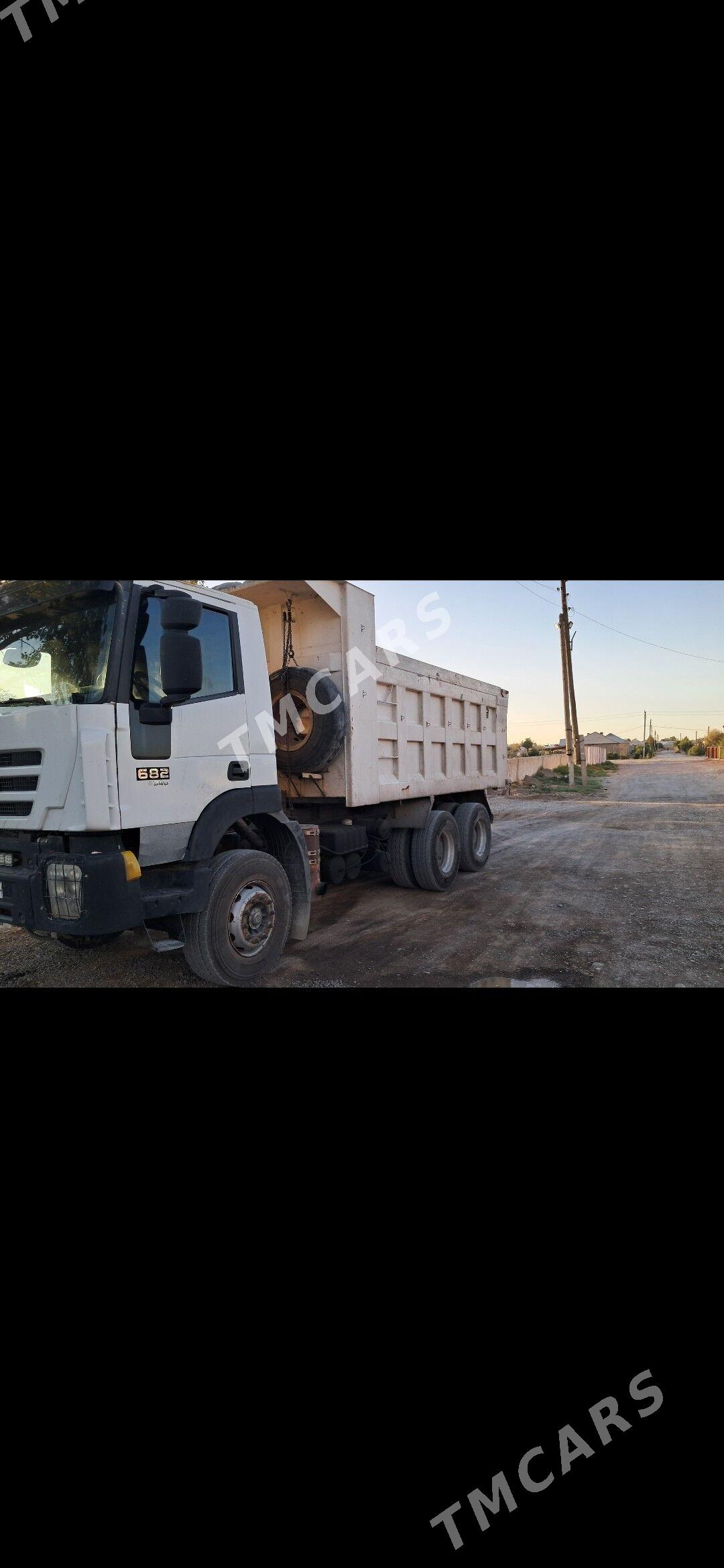Iveco Daily 2014 - 550 000 TMT - Baýramaly - img 2