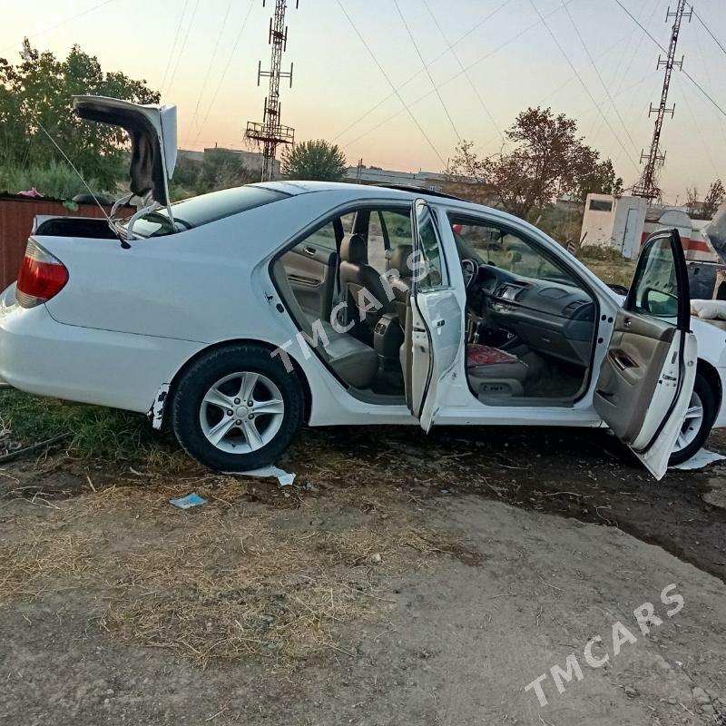 Toyota Camry 2002 - 125 000 TMT - Saýat - img 3