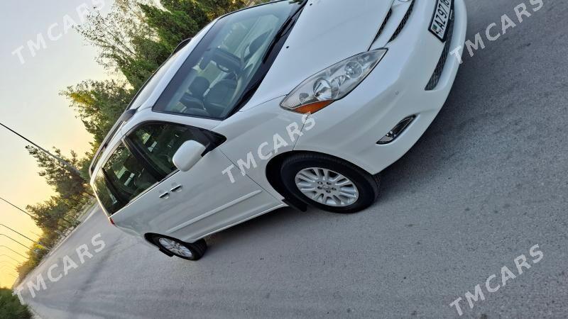 Toyota Sienna 2009 - 260 000 TMT - Aşgabat - img 3