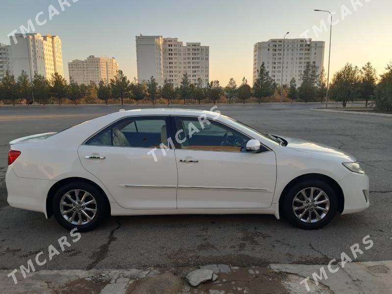 Toyota Camry 2013 - 235 000 TMT - Büzmeýin - img 4