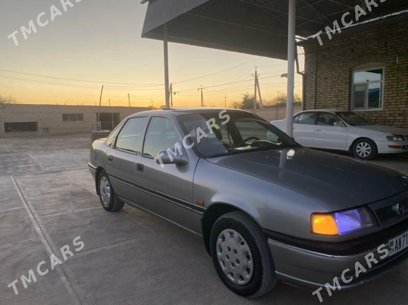 Opel Vectra 1992 - 26 000 TMT - Murgap - img 3