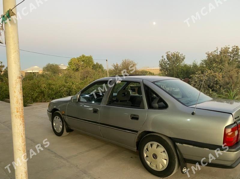Opel Vectra 1992 - 26 000 TMT - Murgap - img 4