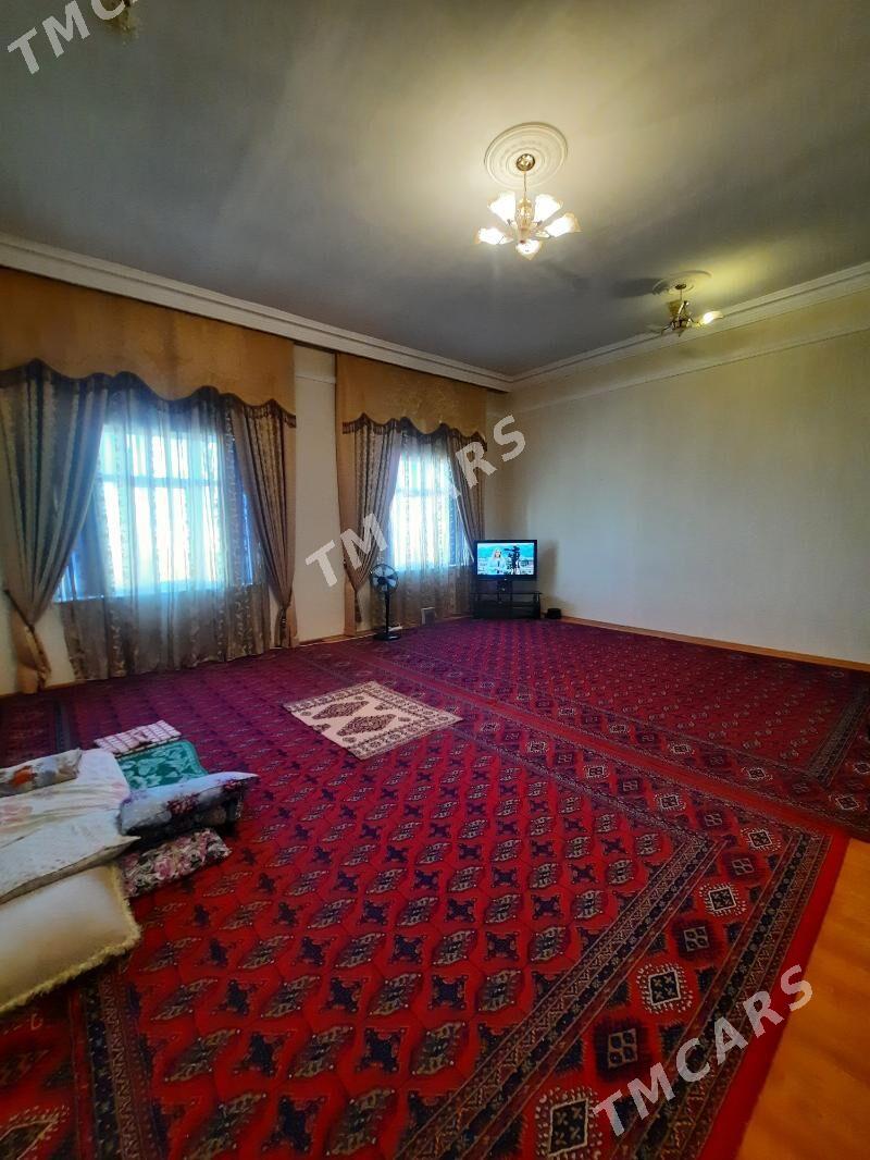 Подвойская 4 ком 216м² - Podwoýski köç. (Bitarap Türkmenistan şaýoly) - img 6
