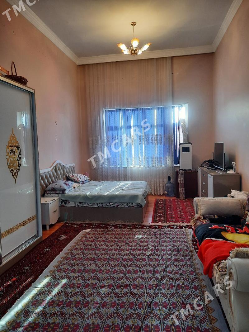 Подвойская 4 ком 216м² - Podwoýski köç. (Bitarap Türkmenistan şaýoly) - img 2
