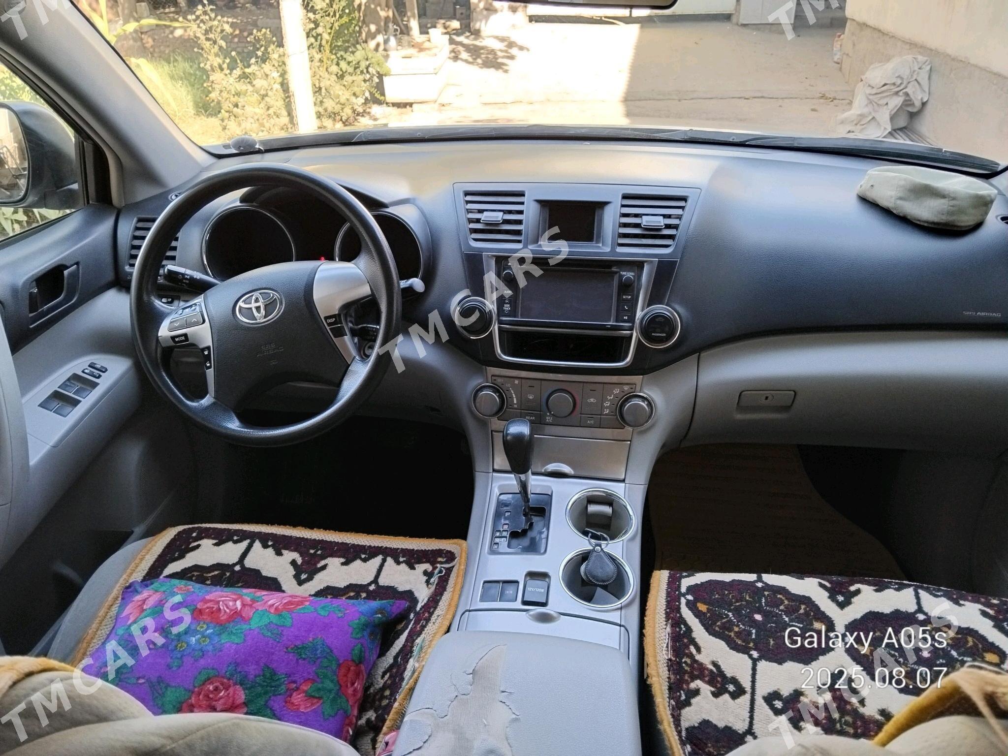 Toyota Highlander 2013 - 360 000 TMT - Теджен - img 7