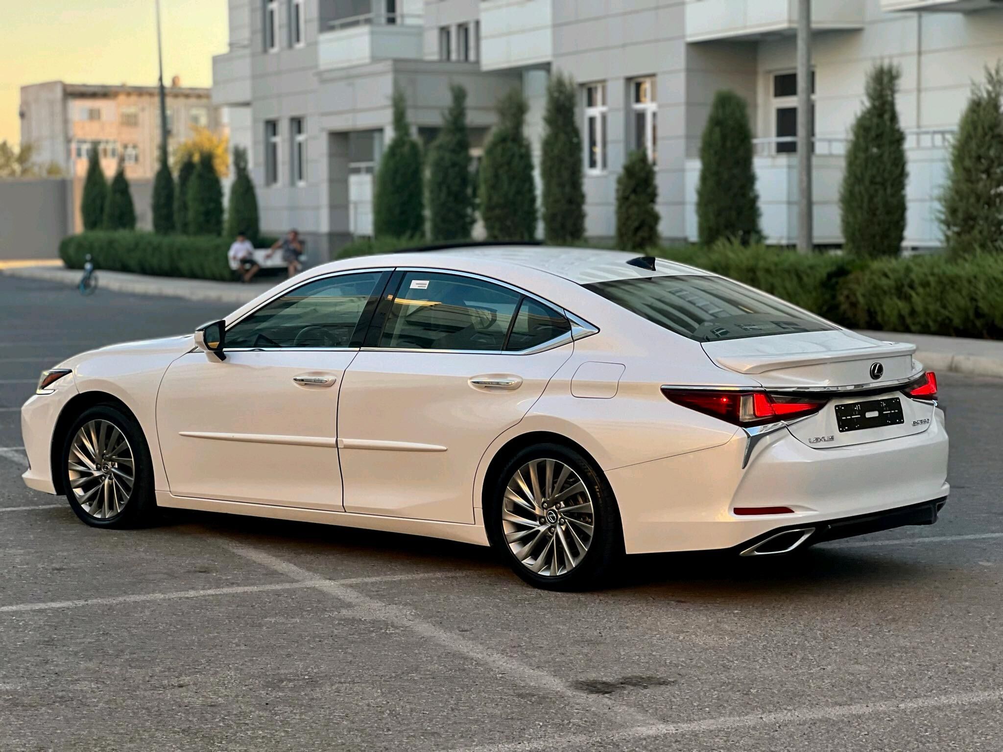 Lexus ES 350 2019 - 450 000 TMT - Mary - img 4