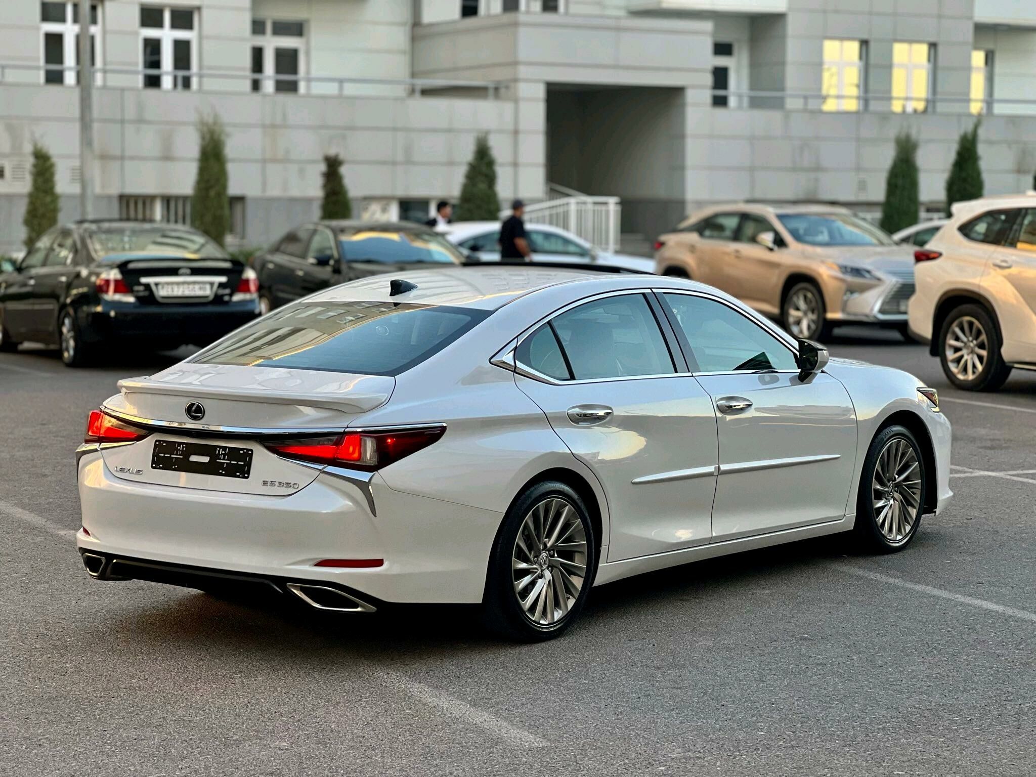 Lexus ES 350 2019 - 450 000 TMT - Mary - img 7