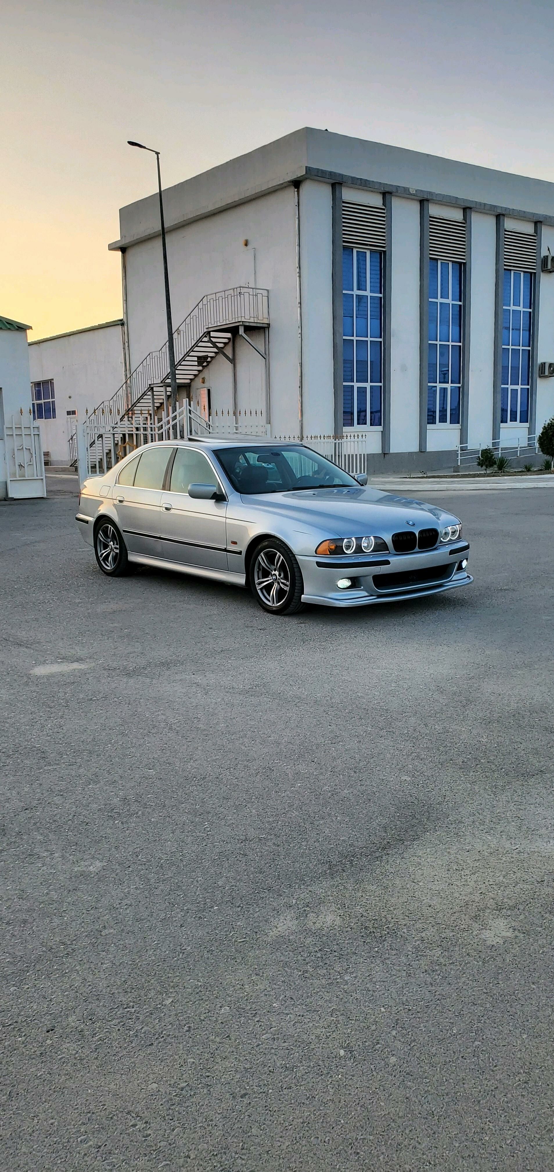 BMW 528 2000 - 125 000 TMT - Бахарден - img 3