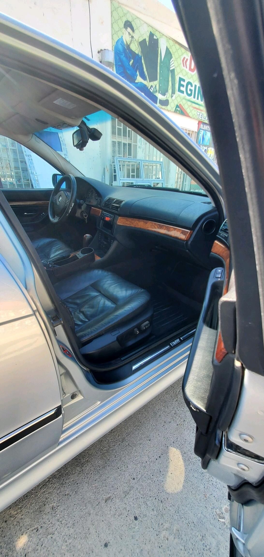 BMW 528 2000 - 125 000 TMT - Бахарден - img 9