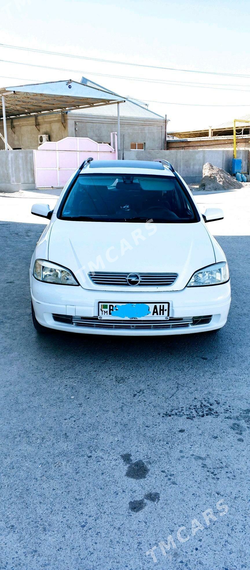 Opel Astra 2002 - 82 000 TMT - Бахарден - img 2