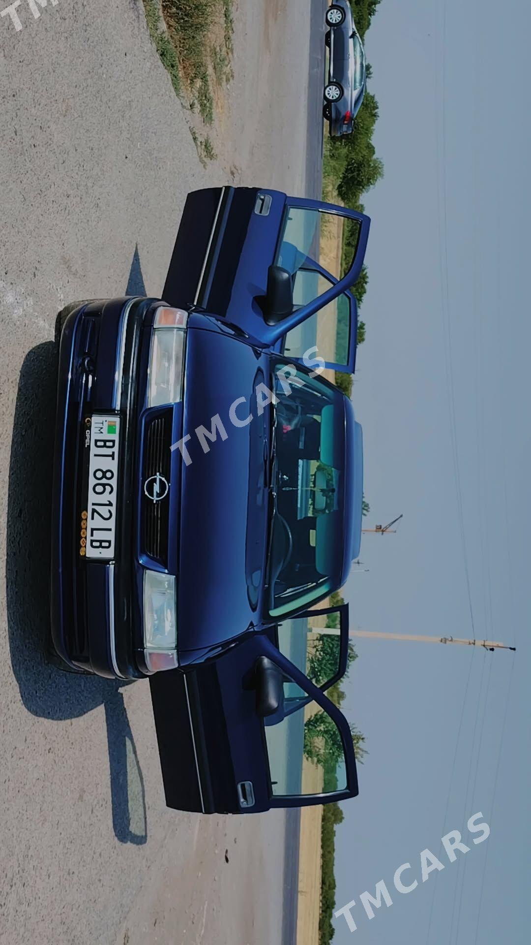 Opel Vectra 1993 - 60 000 TMT - Туркменабат - img 4