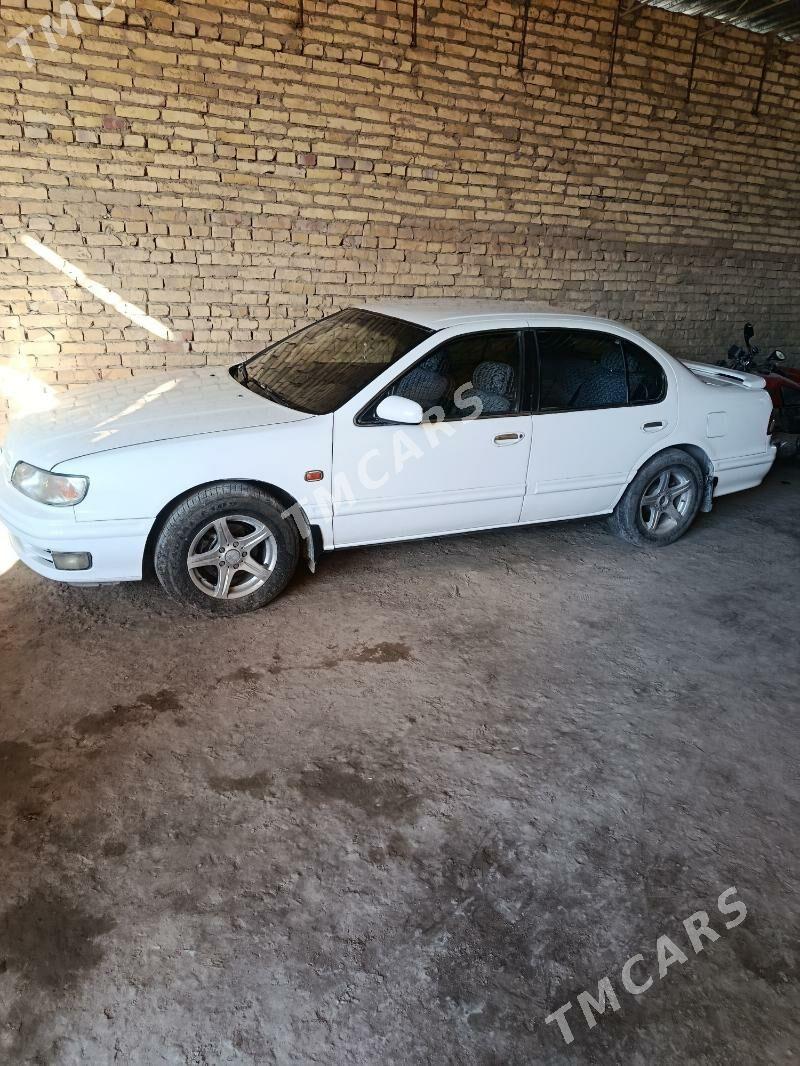 Nissan Maxima 1997 - 65 000 TMT - Сакар - img 5