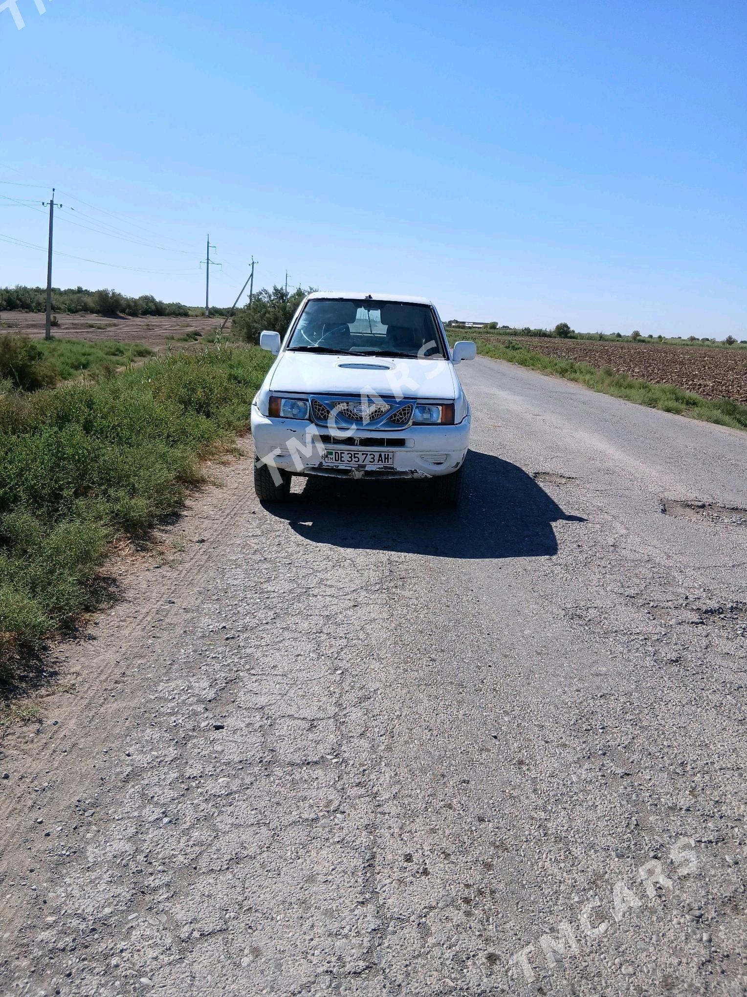 Nissan Terrano 2001 - 23 000 TMT - Теджен - img 2