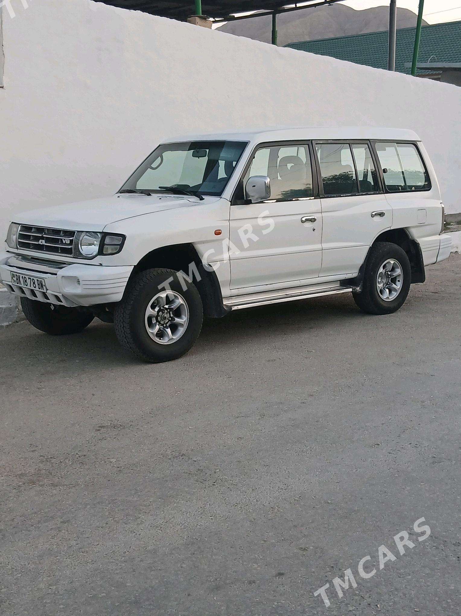Mitsubishi Pajero 1999 - 52 000 TMT - Балканабат - img 2