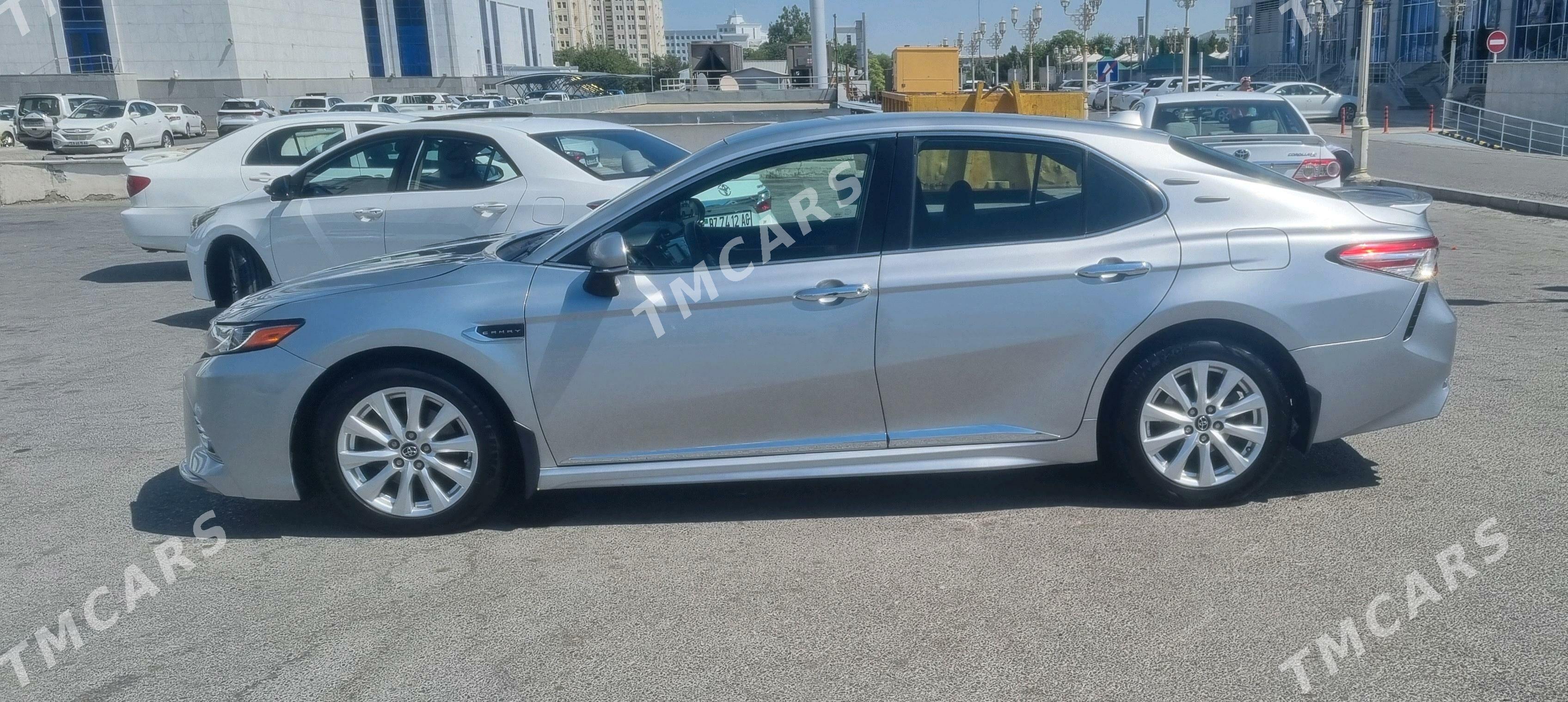 Toyota Camry 2018 - 280 000 TMT - Серахс - img 2