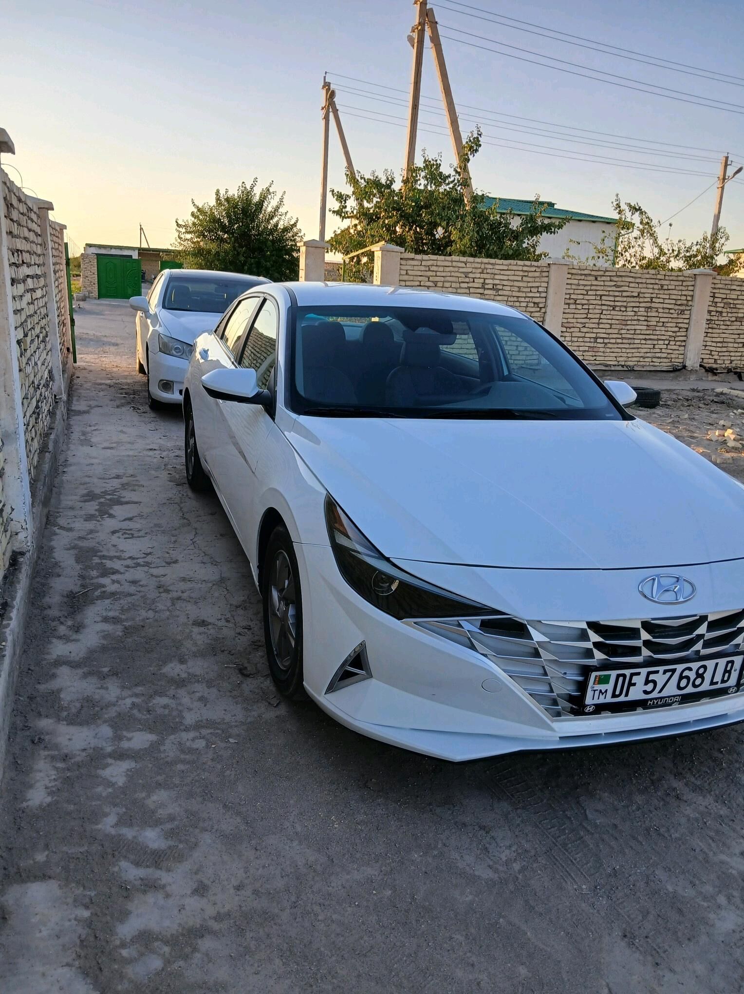 Hyundai Elantra 2022 - 240 000 TMT - Гарабекевюл - img 8
