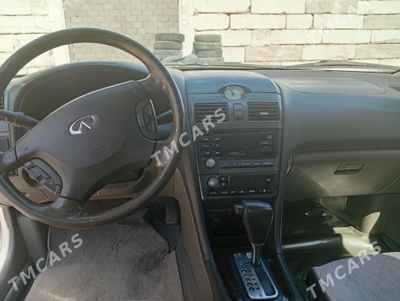 Infiniti I30 2001 - 100 000 TMT - Анев - img 4
