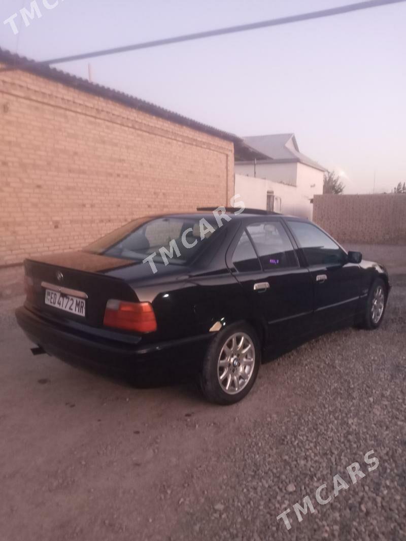BMW 3 Series 1992 - 50 000 TMT - Мары - img 2