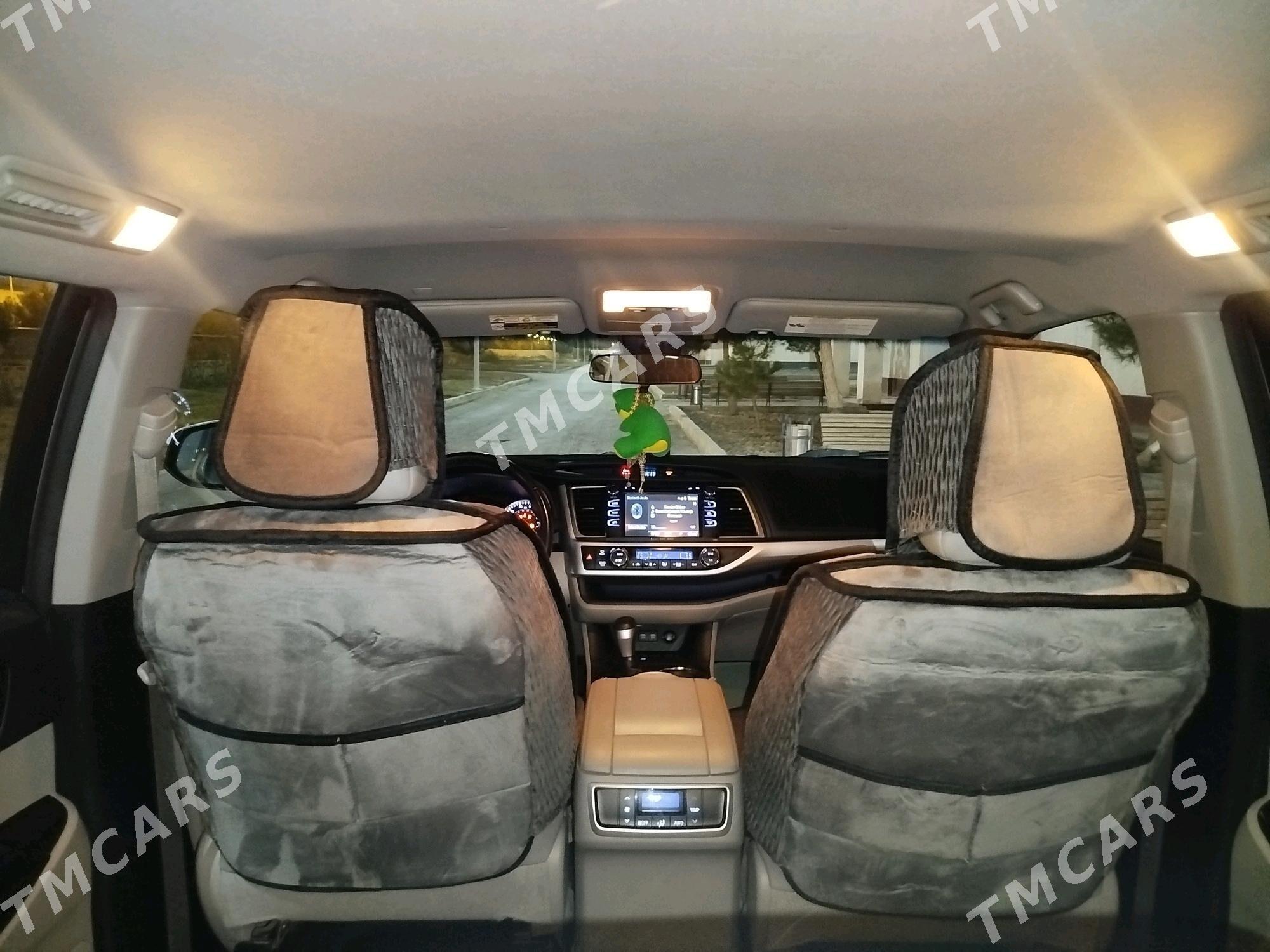 Toyota Highlander 2019 - 420 000 TMT - Туркменабат - img 7