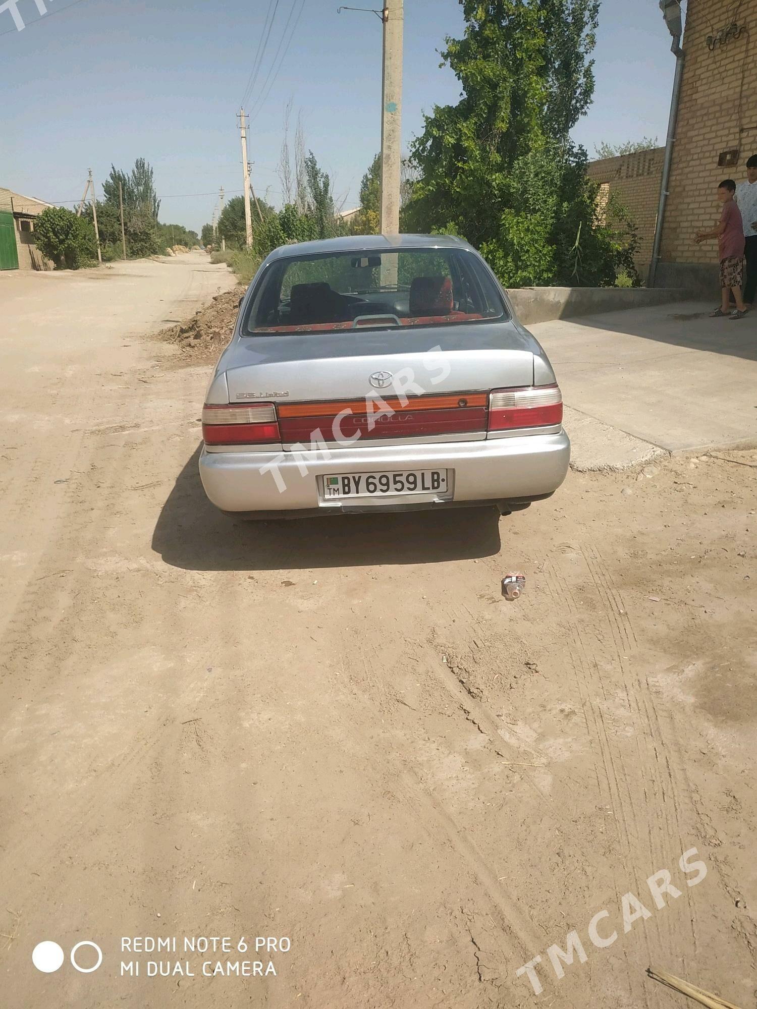 Toyota Corolla 1993 - 45 000 TMT - Халач - img 4