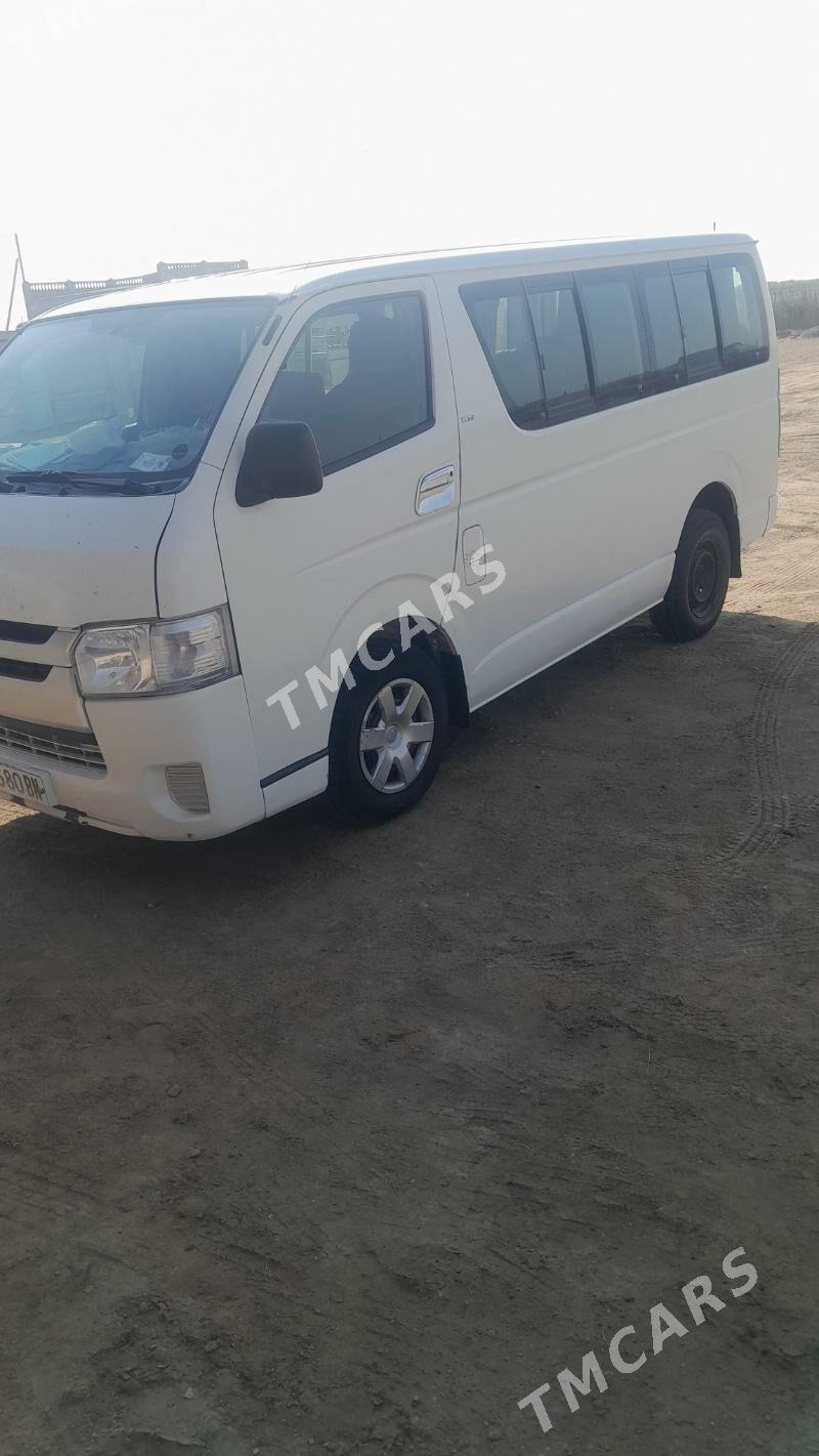 Toyota Hiace 2007 - 215 000 TMT - Etrek - img 2