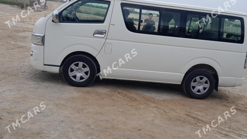 Toyota Hiace 2007 - 215 000 TMT - Etrek - img 6