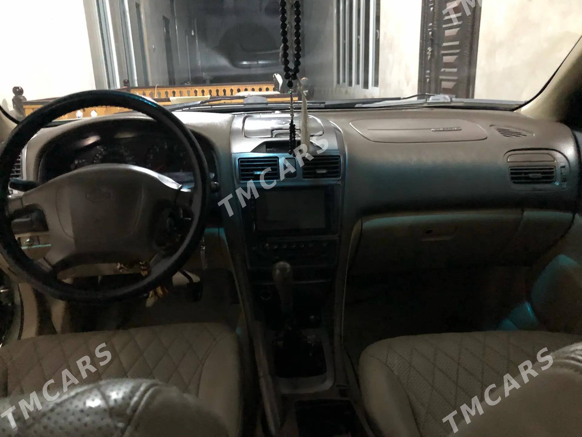 Nissan Maxima 2000 - 80 000 TMT - Туркменабат - img 10
